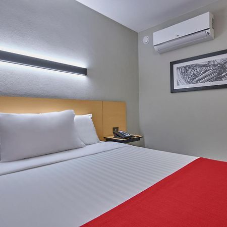 City Express By Marriott Hermosillo Expo Esterno foto