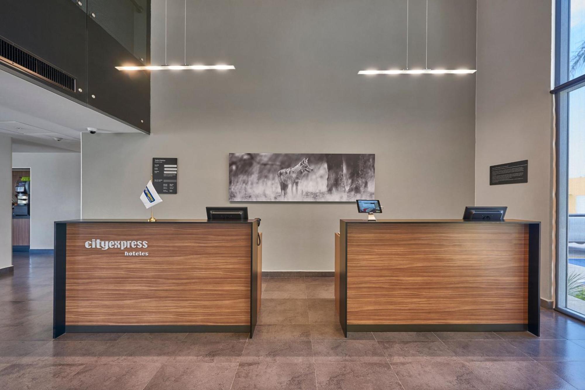 City Express By Marriott Hermosillo Expo Esterno foto