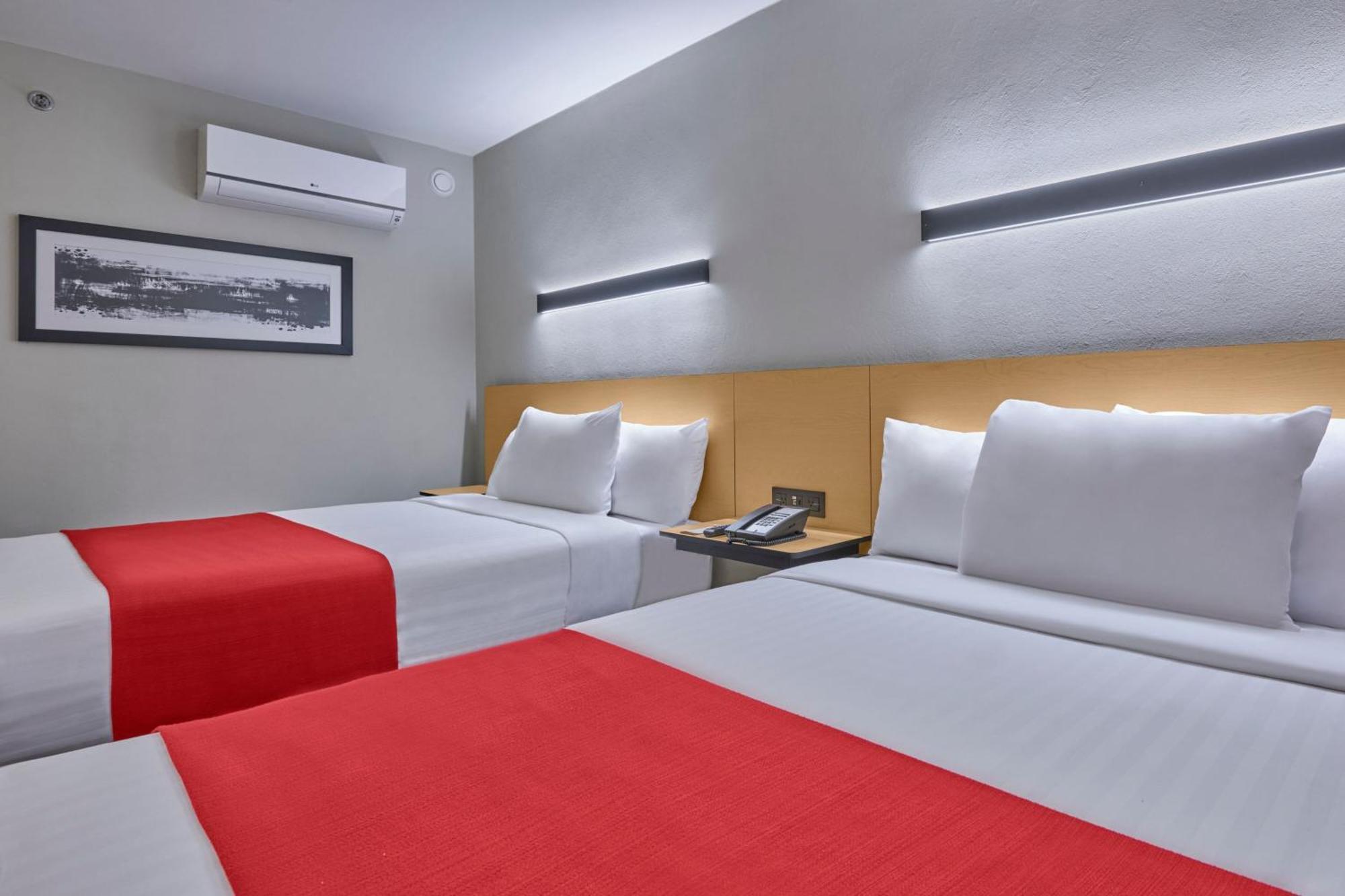 City Express By Marriott Hermosillo Expo Esterno foto