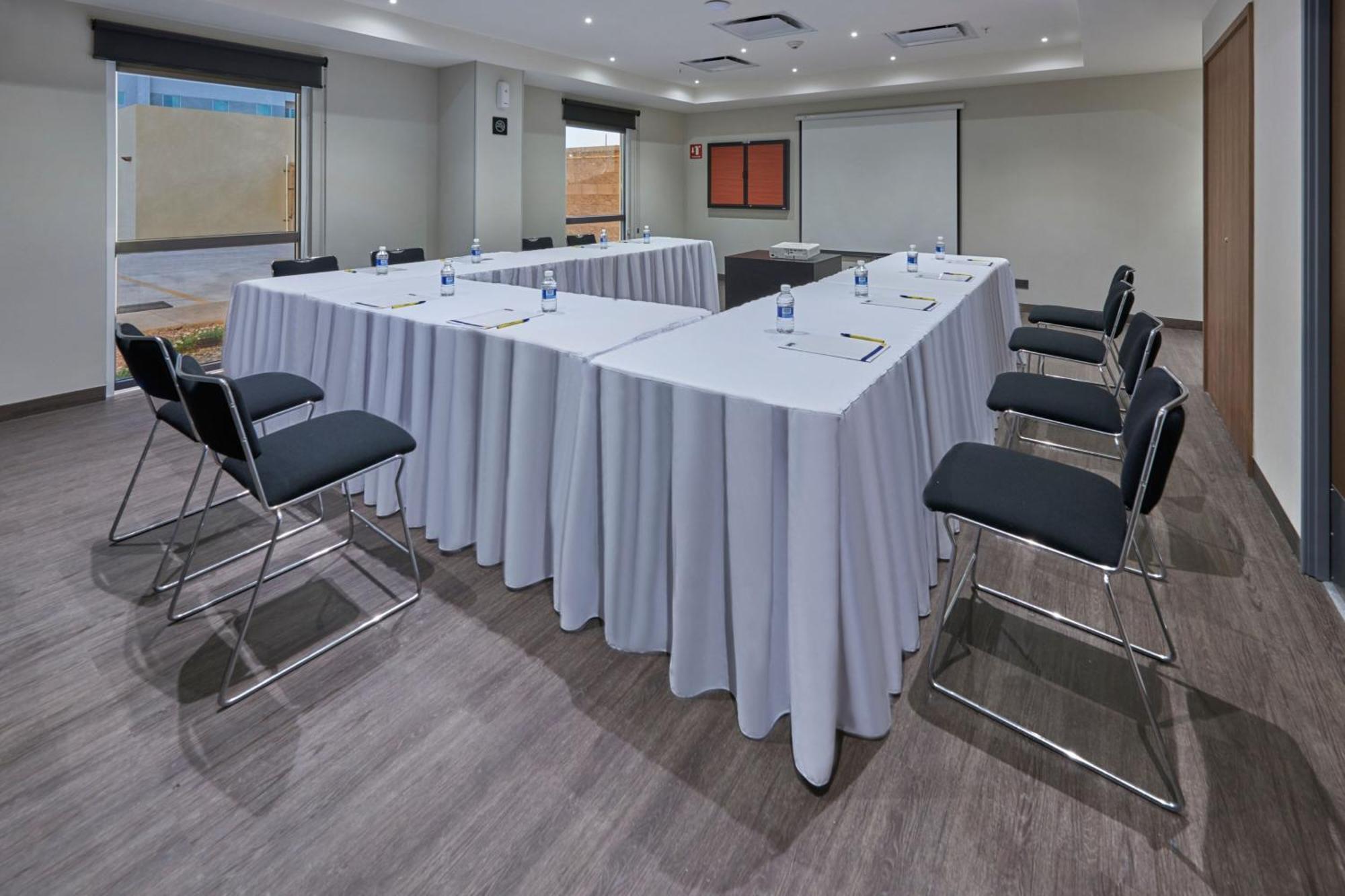City Express By Marriott Hermosillo Expo Esterno foto