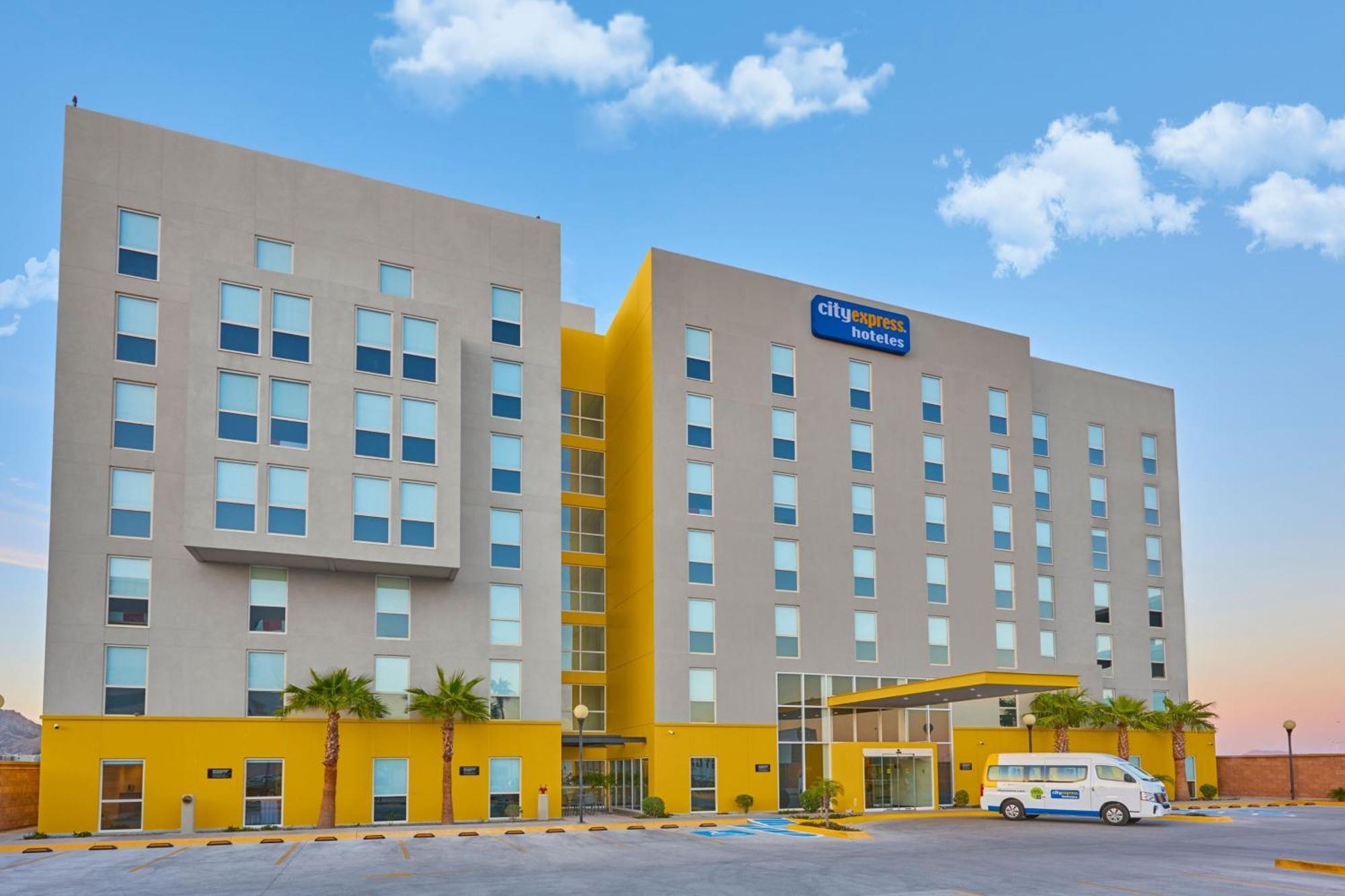 City Express By Marriott Hermosillo Expo Esterno foto